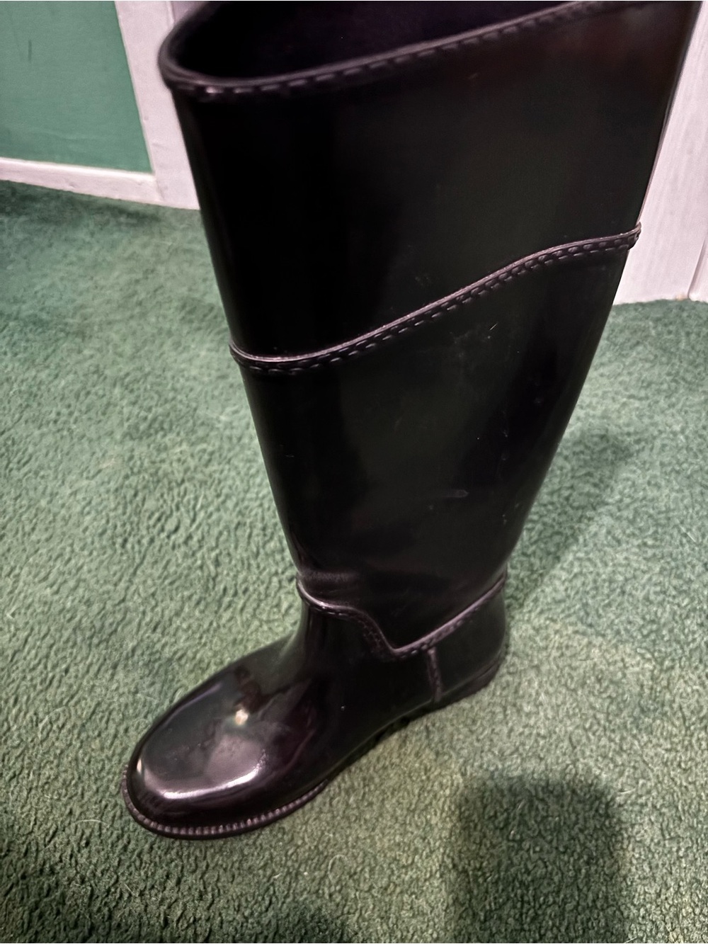 Michael Kors Glossy Black Rain Boots- Size 6 - Picture 15 of 16